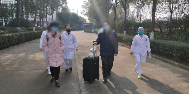 界首市病人院后返乡